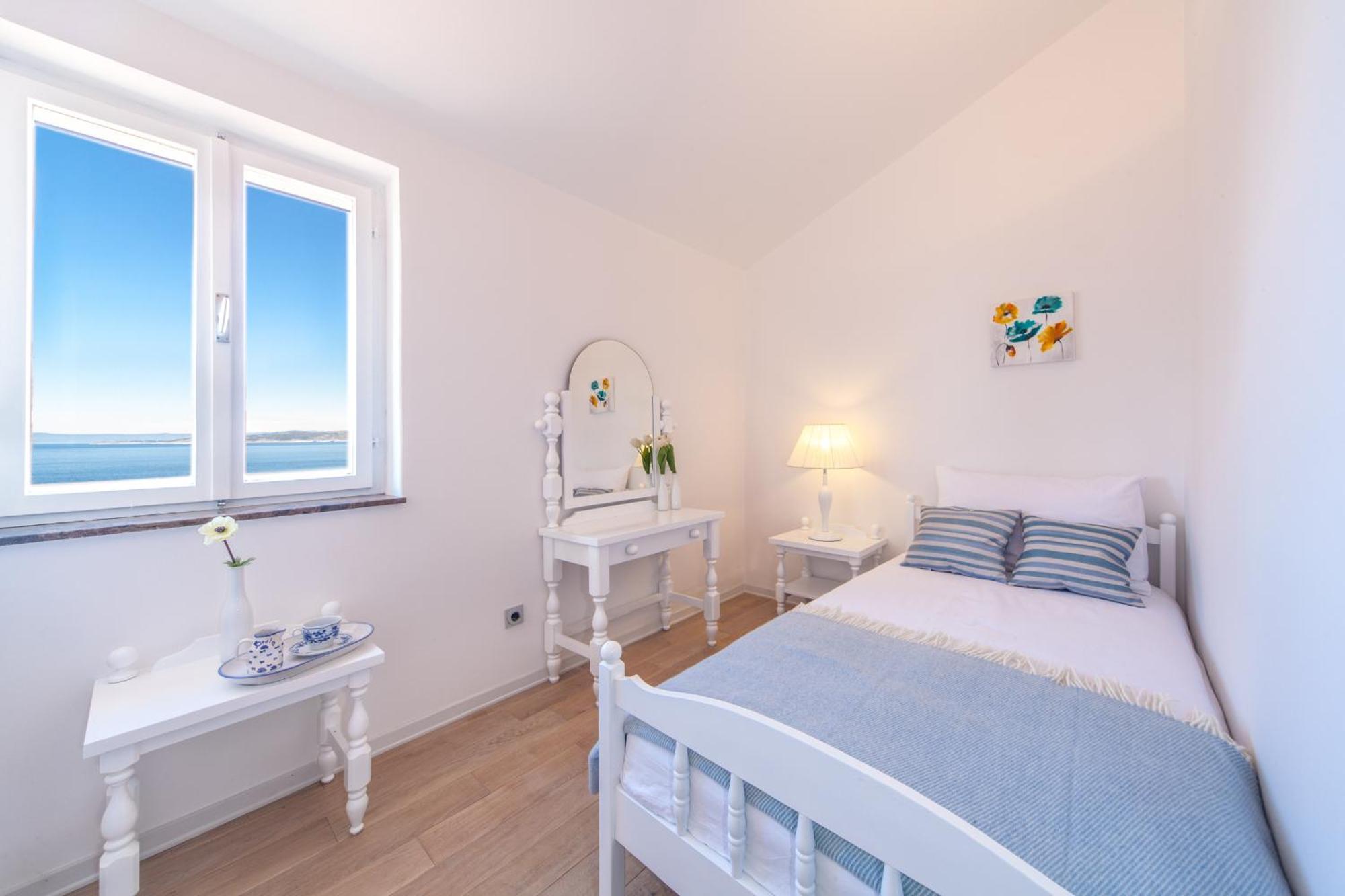Villa Skalinada, 8 Persons, Private Pool, Baska Voda Bagian luar foto